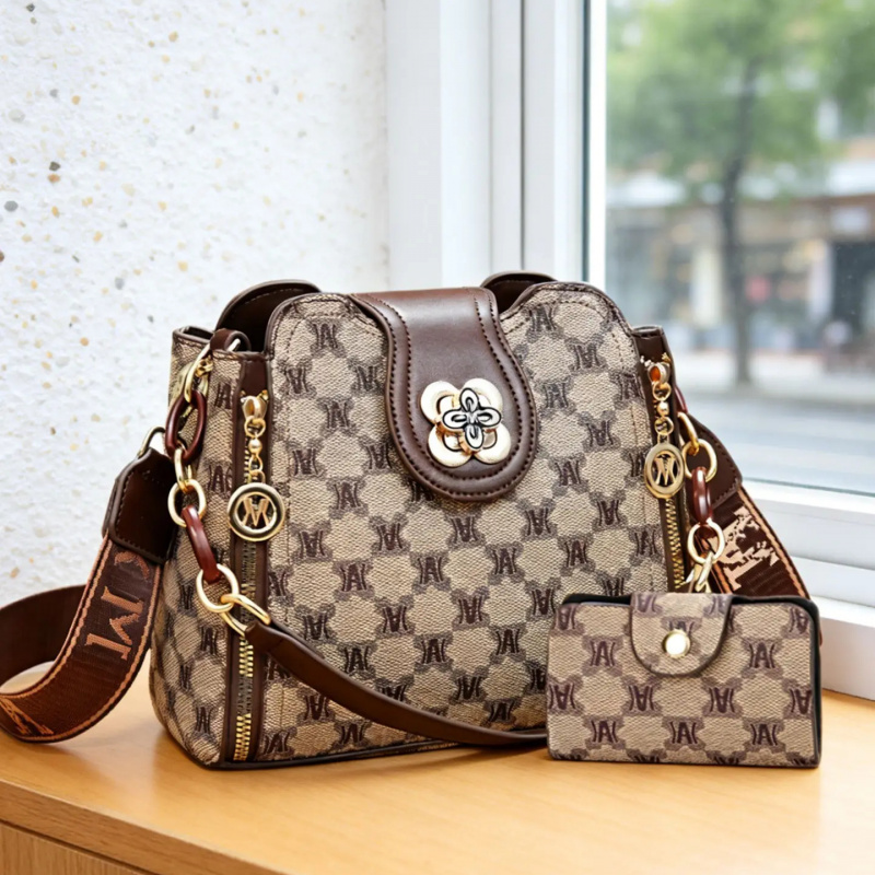 vintage letter printed shoulde - огляд і ціна Women'S Crossbody Bags