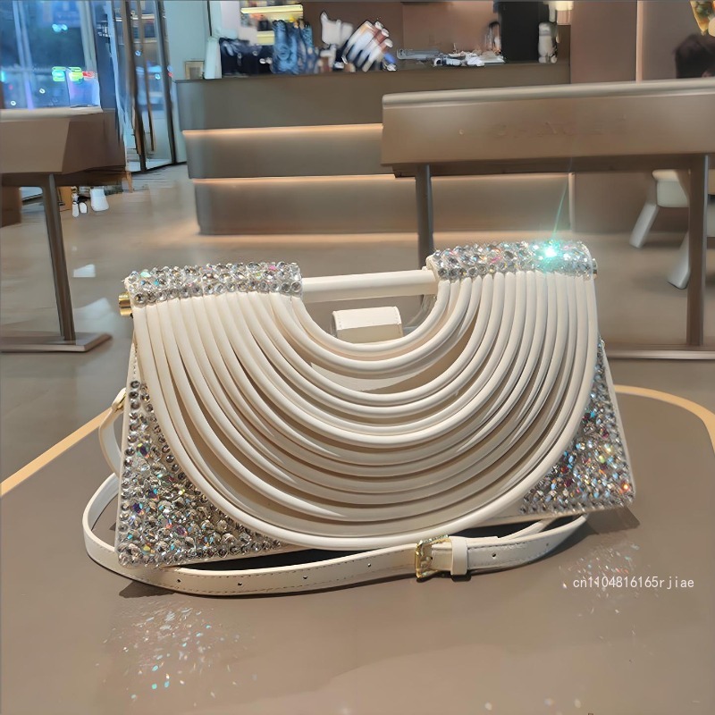 New Women's Banquet Bag Fashio - огляд і ціна Women Handheld Bags