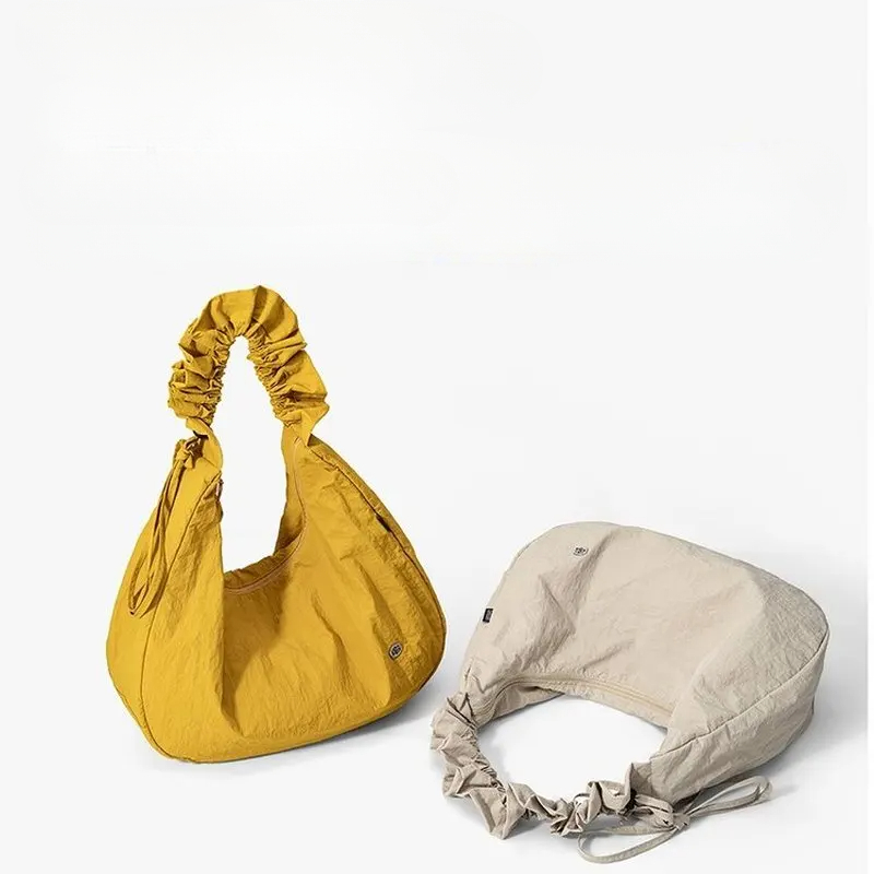 Women's Crinkled Nylon Hobo Ba - огляд і ціна Hobo Bag Slouchy