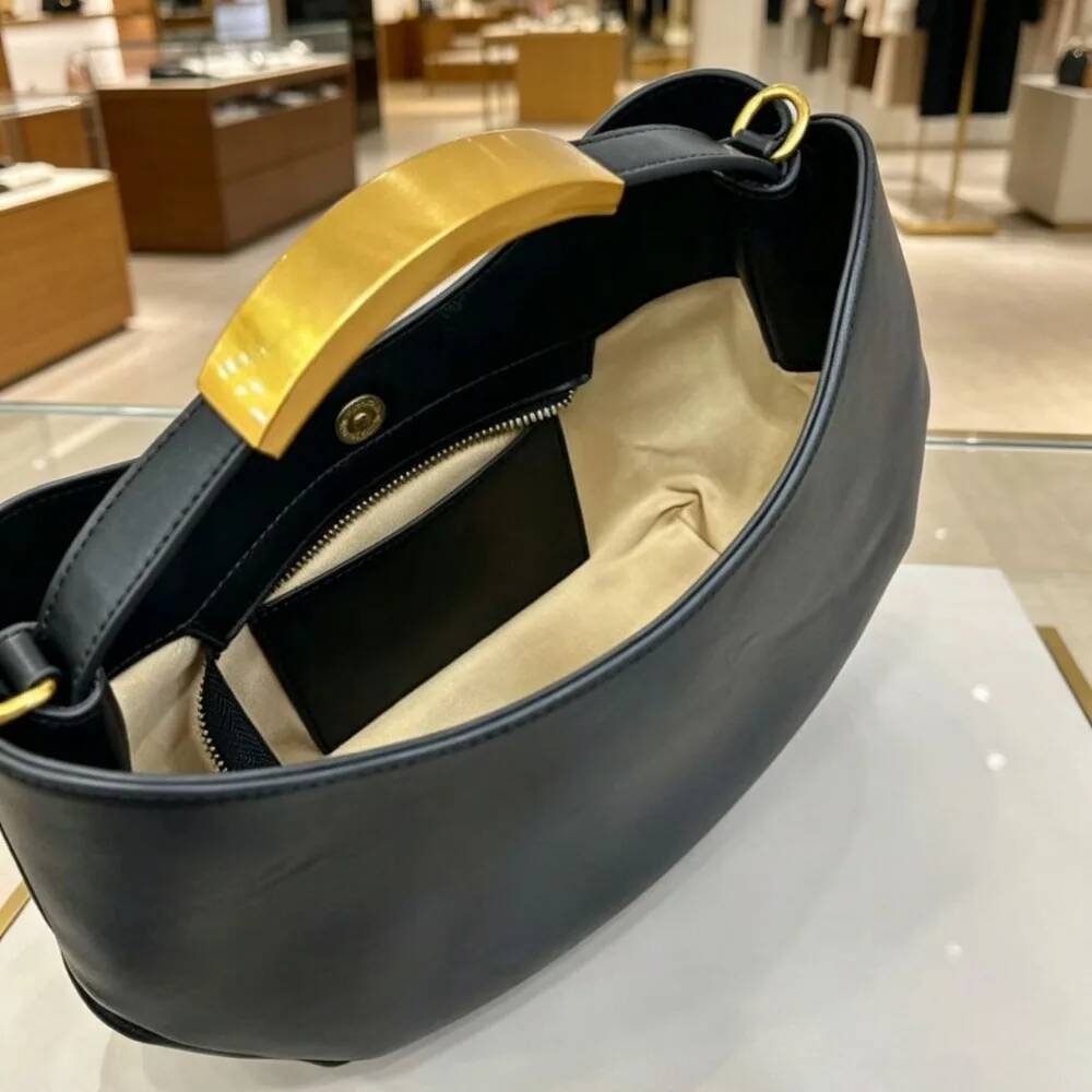 Demi-cercle Women Golden Lette - огляд і ціна Women Bags Aldo
