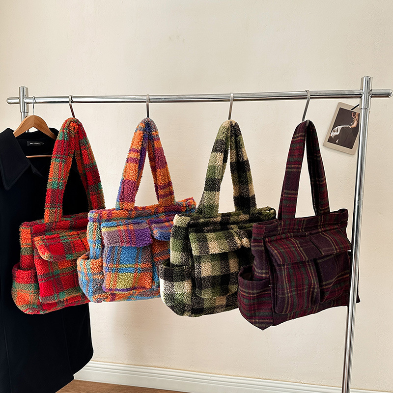 Lamb Fleece tote bags for wome - огляд і ціна Women Handheld Bags